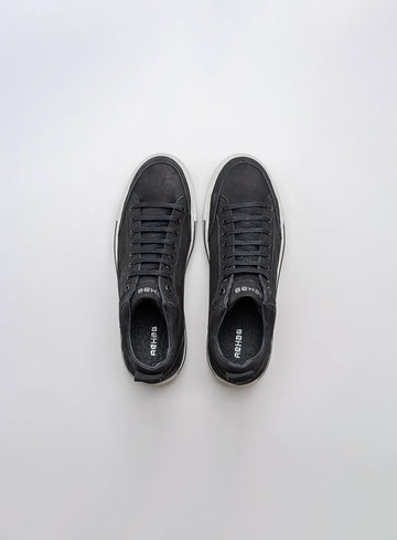 Rehab Sneaker
