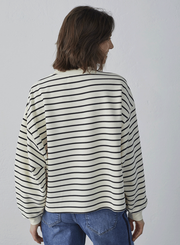 Sisters Point Pullover