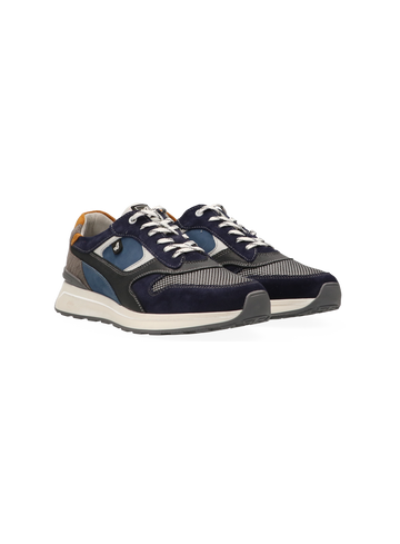 Australian Sneaker Kyoto