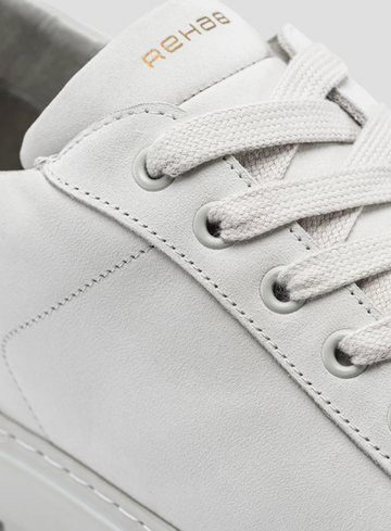 Rehab Sneaker