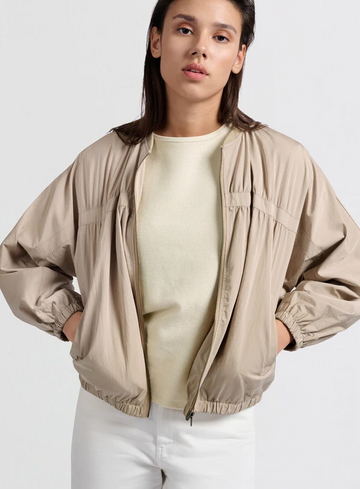 YaYa Bomberjack 02-001046-503