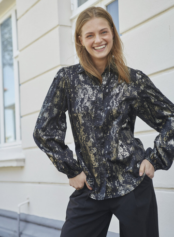 Sisters Point Blouse Ebbey 19030 ebbey-sh80