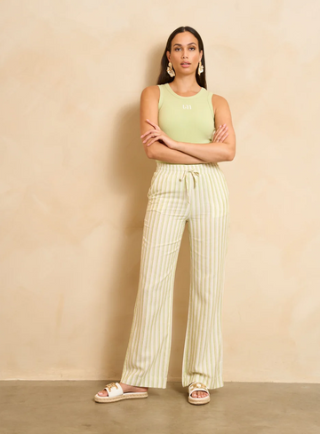 Lofty Manner Top Saela RD07 - Top Saela