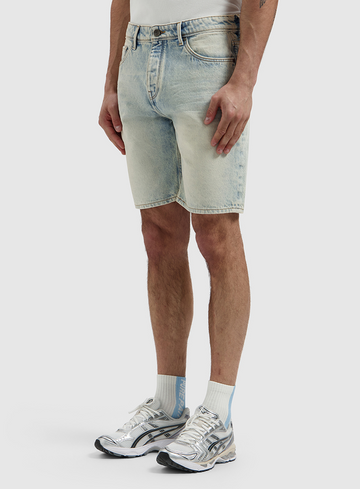 Pure Path Shorts W1640