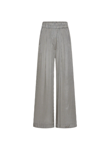 By Bar Broek Benji 26218020 benji