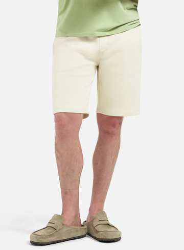 No Excess Short 318190316