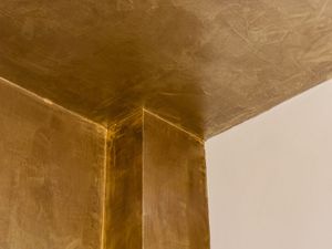 Gold Traditional Paint Elements Collection Iris Floor