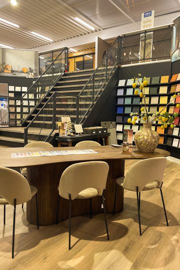 Decokay Elenbaas-Noom Goes showroom Pure & Original