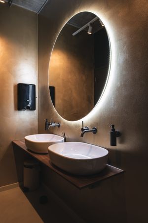 Gold Traditional Paint High-Gloss Elements Divorce Housing Lasut en Braun Pure & Original