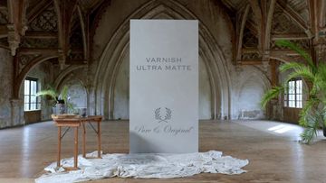 Watch the video to learn how to seal and apply Pure & Original Varnish Ultra Matte 1K to our micro-stone paint, Massif.