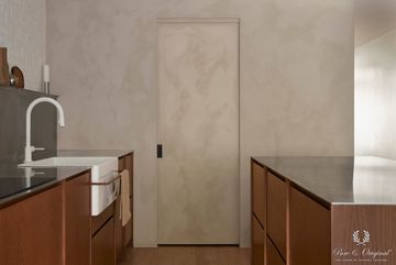 Pure & Original Fresco lime paint color Old Linen